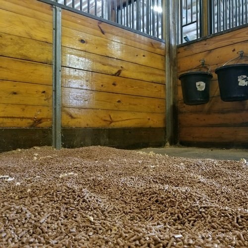corn cob pellets for horse bedding